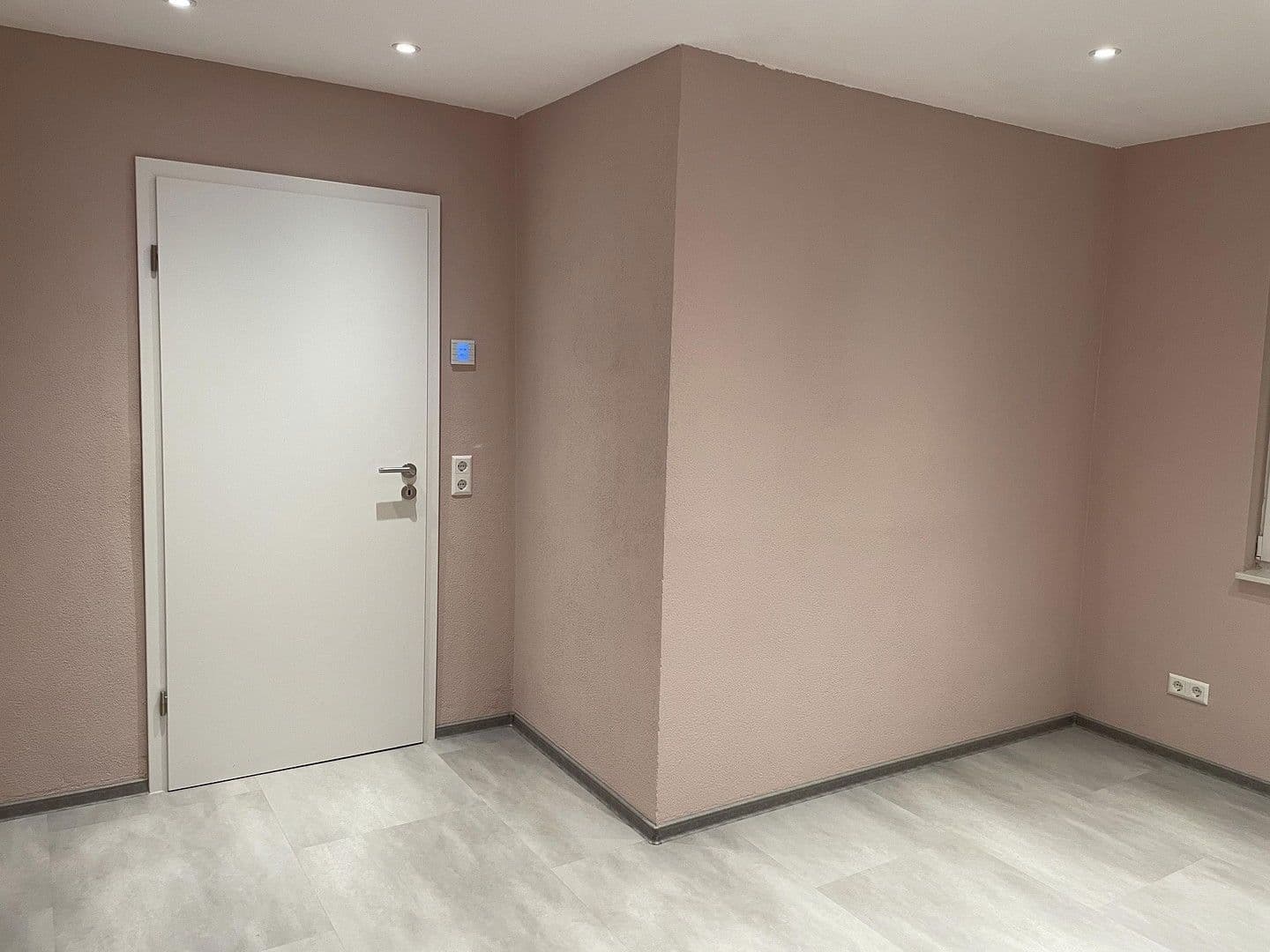 Predaj domu 117 m², pozemek 234 m², Mutzenreisstr 30, Esslingen am Neckar, Bádensko-Wurttembersko Predaj domu 117 m², pozemek 234 m², Mutzenreisstr 30, Esslingen am Neckar, Bádensko-Wurttembersko