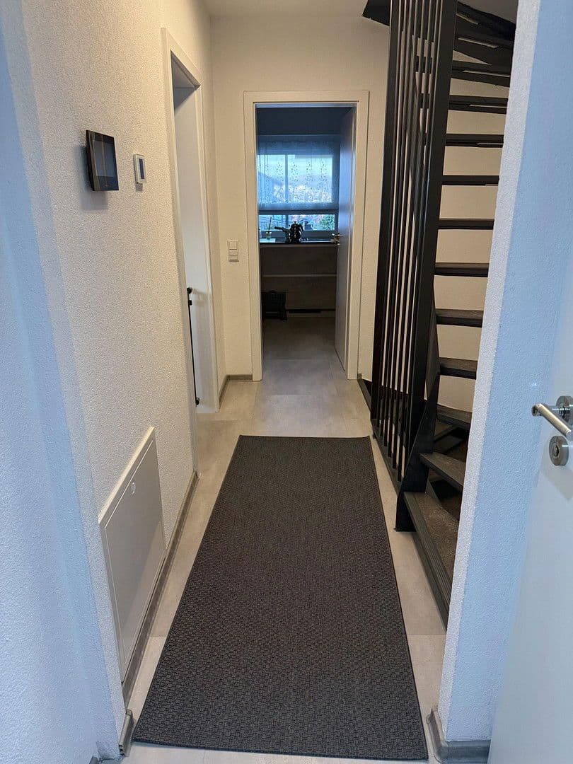 Predaj domu 117 m², pozemek 234 m², Mutzenreisstr 30, Esslingen am Neckar, Bádensko-Wurttembersko Predaj domu 117 m², pozemek 234 m², Mutzenreisstr 30, Esslingen am Neckar, Bádensko-Wurttembersko