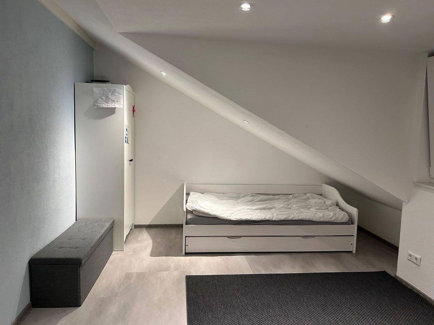 Predaj domu 117 m², pozemek 234 m², Mutzenreisstr 30, Esslingen am Neckar, Bádensko-Wurttembersko Predaj domu 117 m², pozemek 234 m², Mutzenreisstr 30, Esslingen am Neckar, Bádensko-Wurttembersko