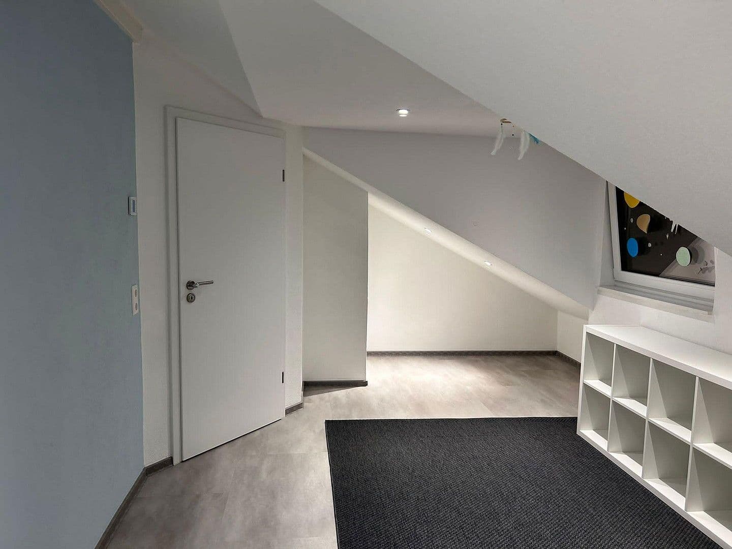 Predaj domu 117 m², pozemek 234 m², Mutzenreisstr 30, Esslingen am Neckar, Bádensko-Wurttembersko Predaj domu 117 m², pozemek 234 m², Mutzenreisstr 30, Esslingen am Neckar, Bádensko-Wurttembersko