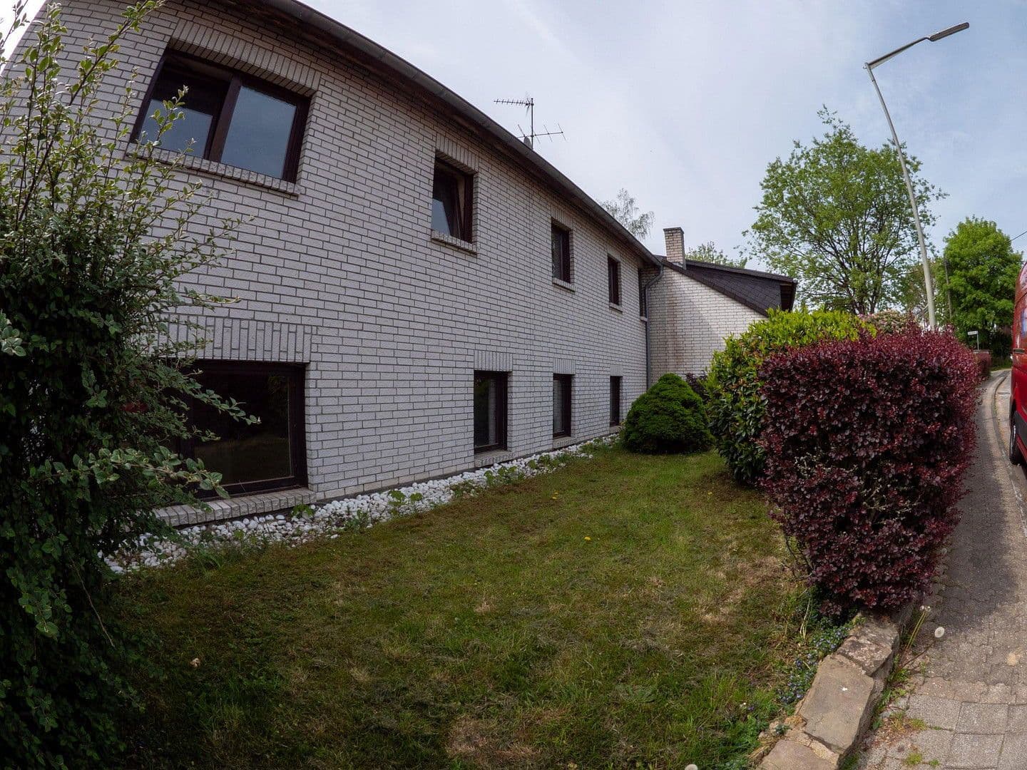 Predaj domu 740 m², pozemek 2.450 m², Lindlar, Severné Porýnie - Westfálsko Predaj domu 740 m², pozemek 2.450 m², Lindlar, Severné Porýnie - Westfálsko