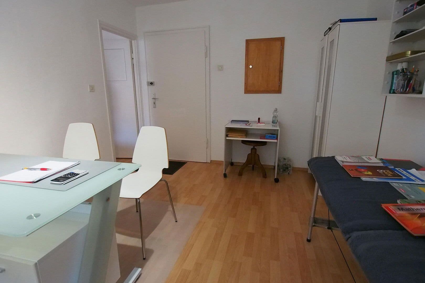 Prenájom bytu 4-izbový 100 m², Holzstraße 1, Fürstenfeldbruck, Bavorsko Prenájom bytu 4-izbový 100 m², Holzstraße 1, Fürstenfeldbruck, Bavorsko