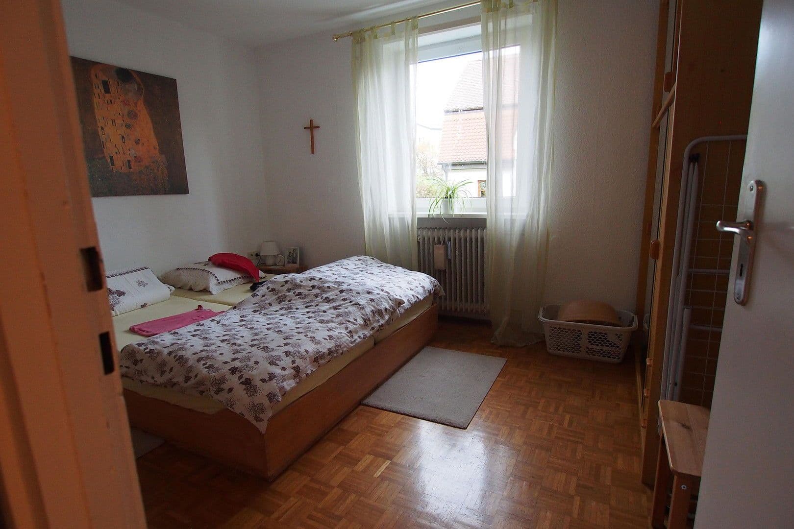 Prenájom bytu 4-izbový 100 m², Holzstraße 1, Fürstenfeldbruck, Bavorsko Prenájom bytu 4-izbový 100 m², Holzstraße 1, Fürstenfeldbruck, Bavorsko