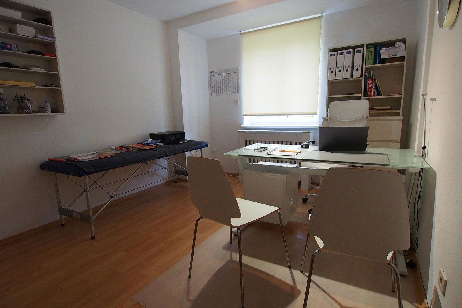 Prenájom bytu 4-izbový 100 m², Holzstraße 1, Fürstenfeldbruck, Bavorsko Prenájom bytu 4-izbový 100 m², Holzstraße 1, Fürstenfeldbruck, Bavorsko