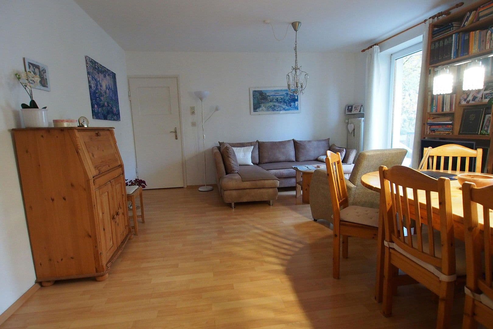 Prenájom bytu 4-izbový 100 m², Holzstraße 1, Fürstenfeldbruck, Bavorsko Prenájom bytu 4-izbový 100 m², Holzstraße 1, Fürstenfeldbruck, Bavorsko