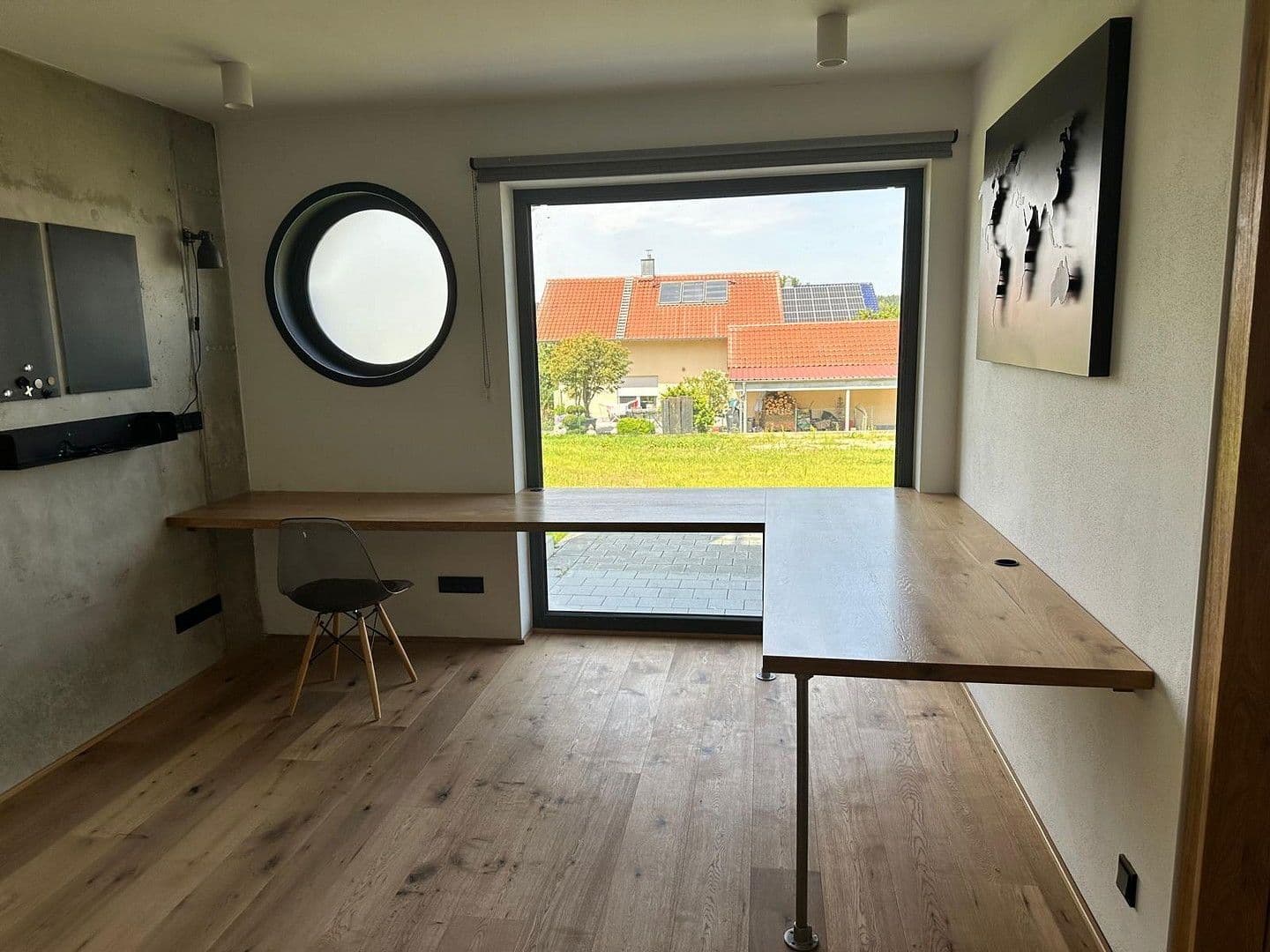 Predaj domu 343 m², pozemek 657 m², Mengkofen, Bavorsko Predaj domu 343 m², pozemek 657 m², Mengkofen, Bavorsko