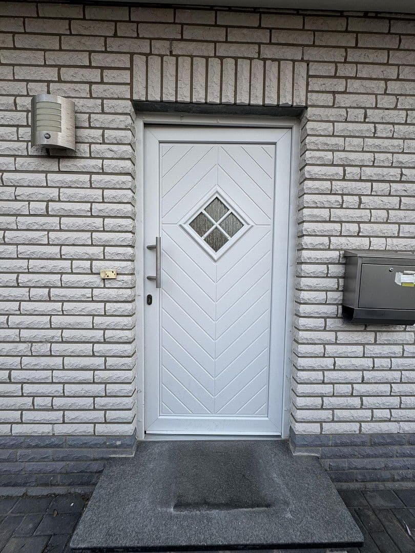 Predaj domu 160 m², pozemek 475 m², Am Kuhlager 14, Neustadt am Rübenberge, Dolné Sasko Predaj domu 160 m², pozemek 475 m², Am Kuhlager 14, Neustadt am Rübenberge, Dolné Sasko