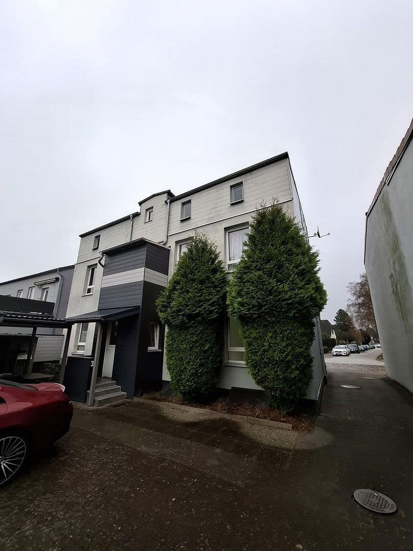 Prenájom bytu 2-izbový 50 m², Ollnsstrasse 32, Elmshorn, Šlezvicko-Holštajnsko Prenájom bytu 2-izbový 50 m², Ollnsstrasse 32, Elmshorn, Šlezvicko-Holštajnsko