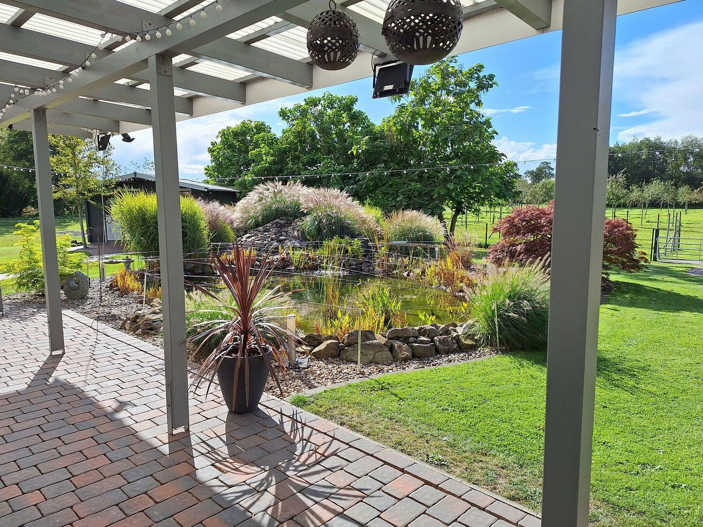 Predaj domu 156 m², pozemek 1.620 m², Großefehn, Dolné Sasko Predaj domu 156 m², pozemek 1.620 m², Großefehn, Dolné Sasko