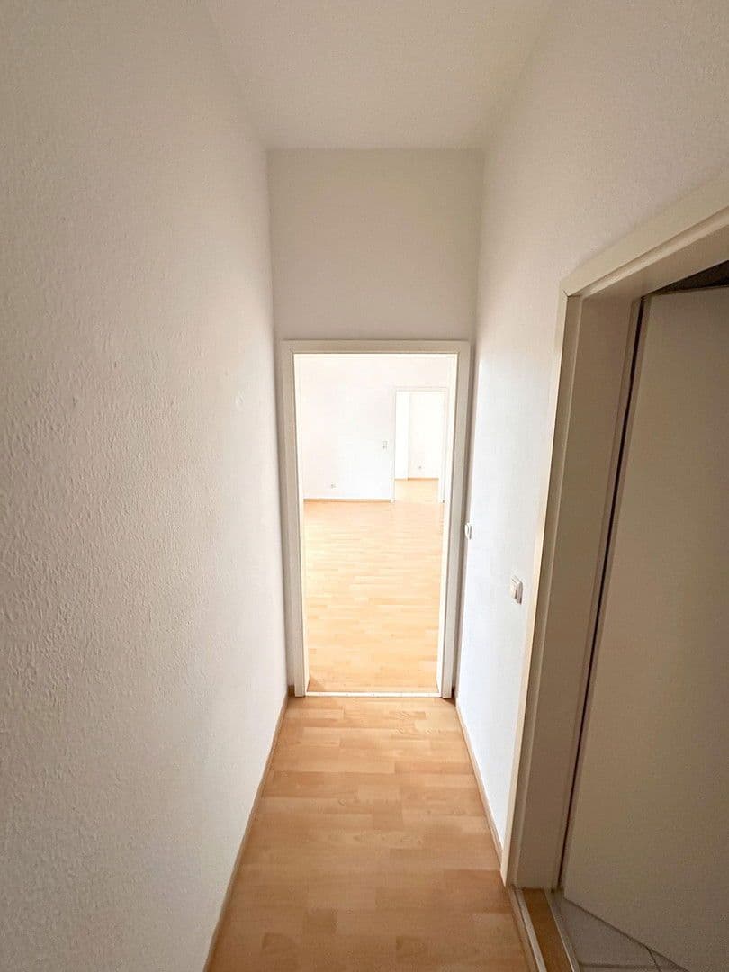 Prenájom bytu 2-izbový 41 m², Alte Crivitzer Landstraße 15, Schwerin, Meklenbursko-Predpomoransko Prenájom bytu 2-izbový 41 m², Alte Crivitzer Landstraße 15, Schwerin, Meklenbursko-Predpomoransko