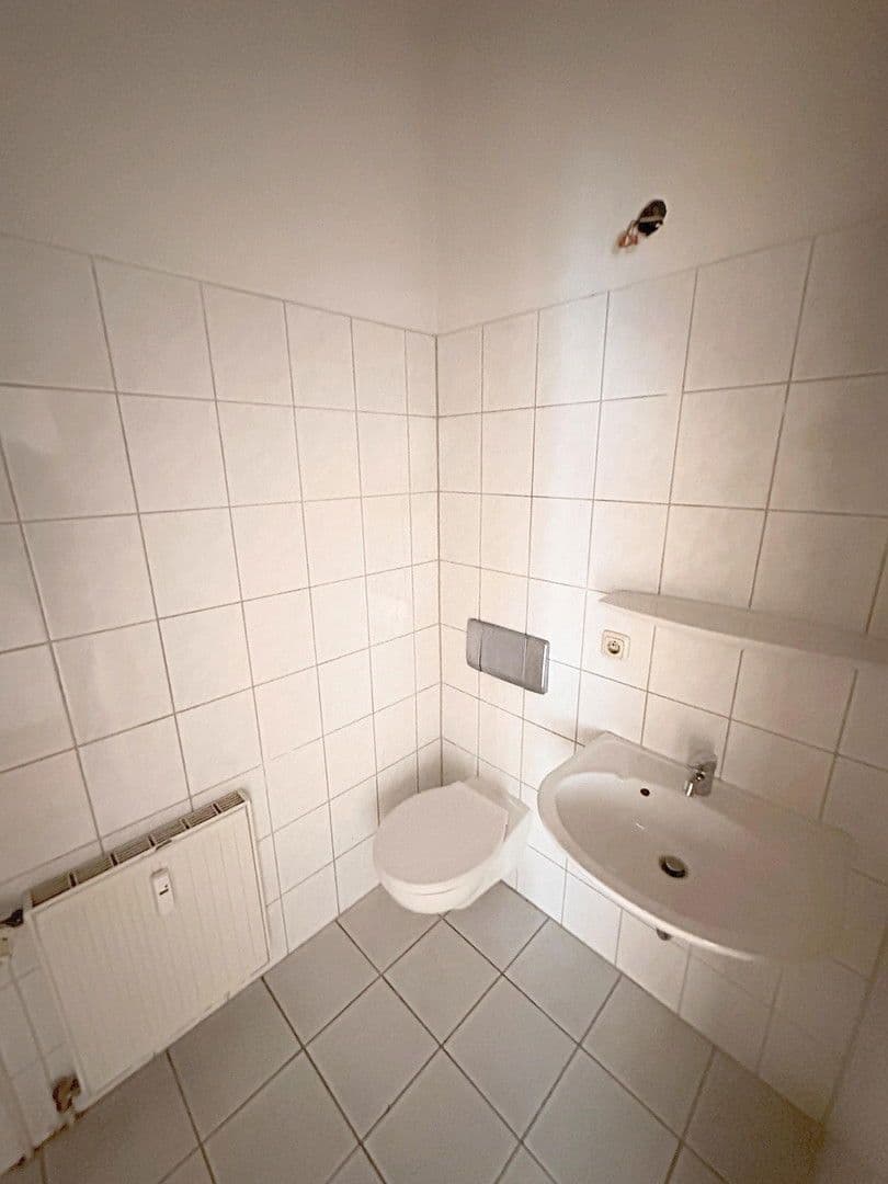 Prenájom bytu 2-izbový 41 m², Alte Crivitzer Landstraße 15, Schwerin, Meklenbursko-Predpomoransko Prenájom bytu 2-izbový 41 m², Alte Crivitzer Landstraße 15, Schwerin, Meklenbursko-Predpomoransko