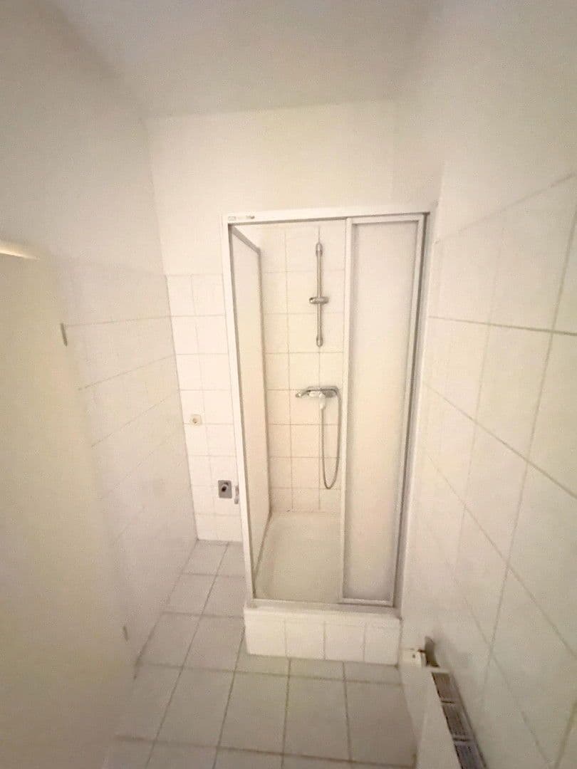 Prenájom bytu 2-izbový 41 m², Alte Crivitzer Landstraße 15, Schwerin, Meklenbursko-Predpomoransko Prenájom bytu 2-izbový 41 m², Alte Crivitzer Landstraße 15, Schwerin, Meklenbursko-Predpomoransko