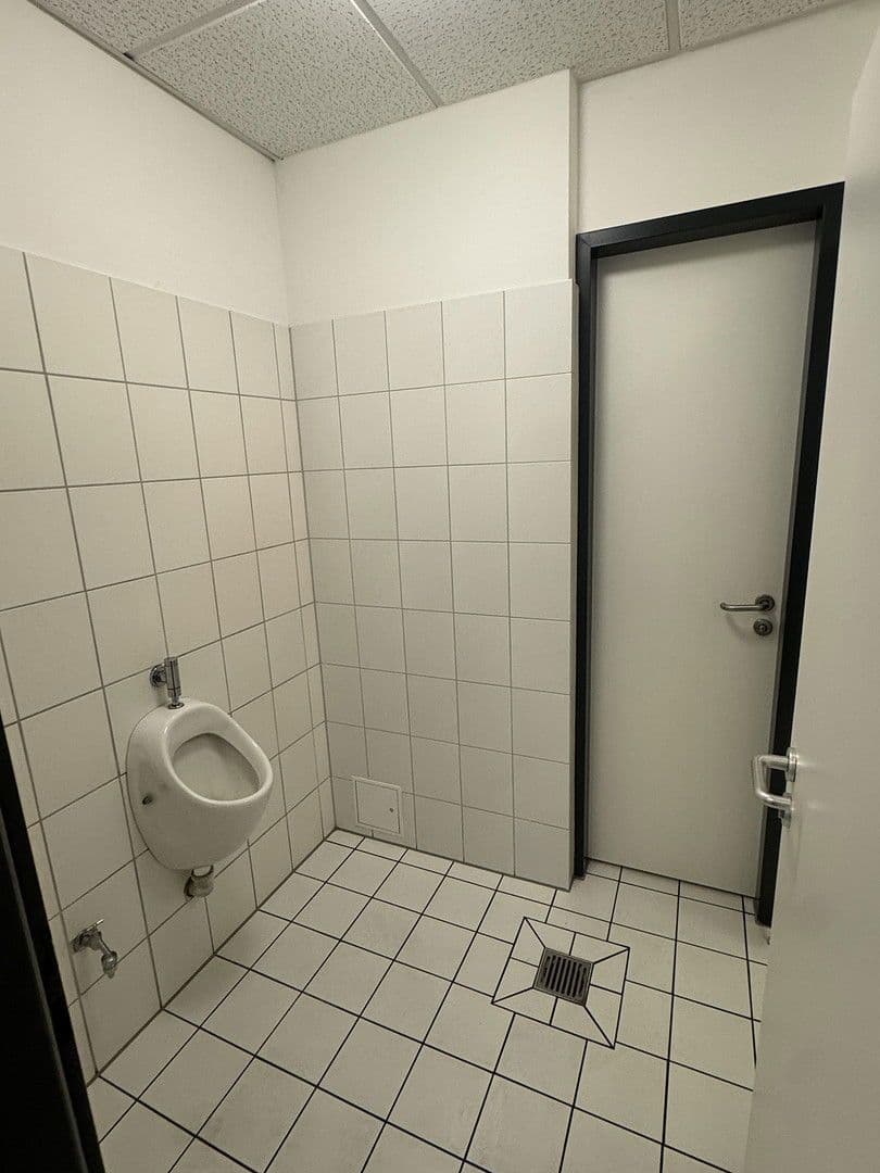 Prenájom kancelárie 299 m², Bramfelder Chaussee 41, Hamburg, Hamburg Prenájom kancelárie 299 m², Bramfelder Chaussee 41, Hamburg, Hamburg