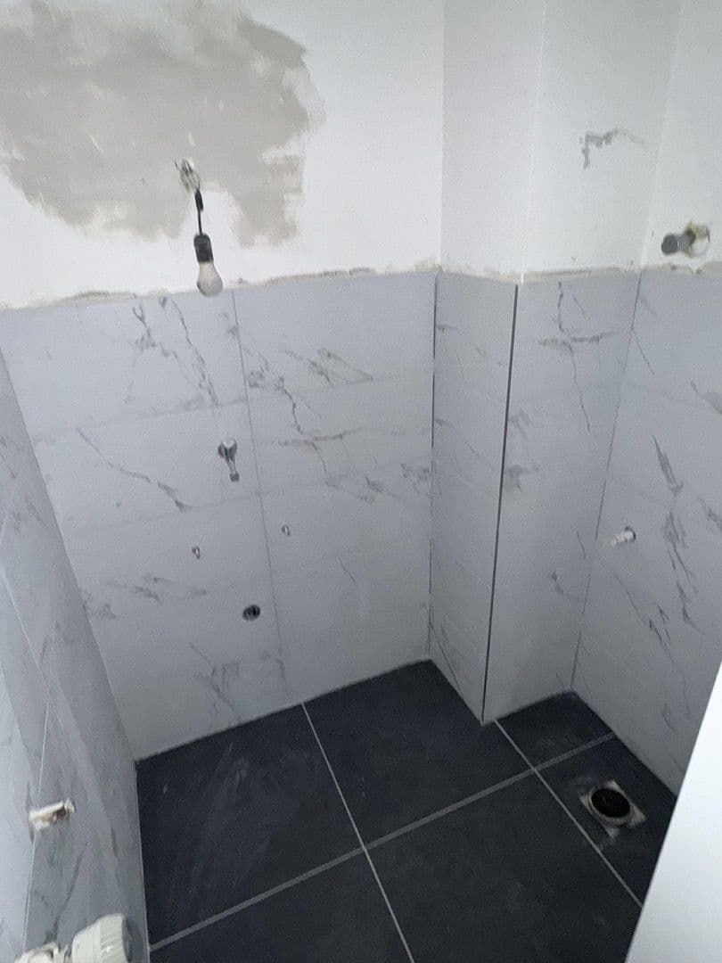 Prenájom bytu 2-izbový 60 m², In der Atzing 9-11, Eisenberg (Pfalz), Porýnie-Falcko Prenájom bytu 2-izbový 60 m², In der Atzing 9-11, Eisenberg (Pfalz), Porýnie-Falcko