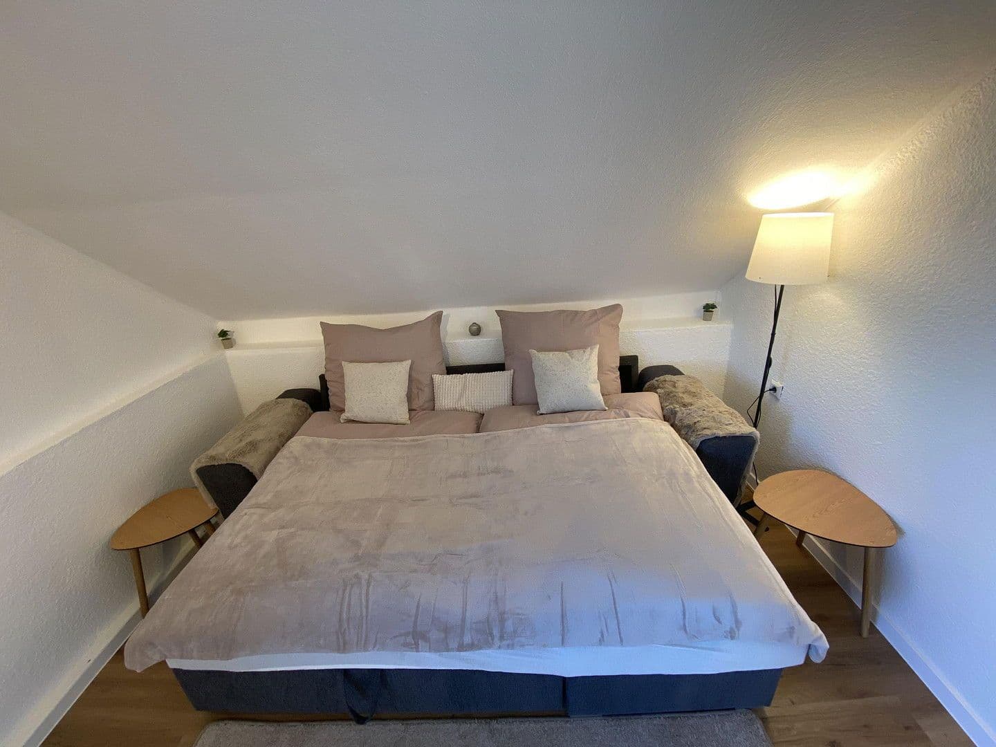 Prenájom bytu 3-izbový 100 m², Erlesmühle 1, Großheirath, Bavorsko Prenájom bytu 3-izbový 100 m², Erlesmühle 1, Großheirath, Bavorsko