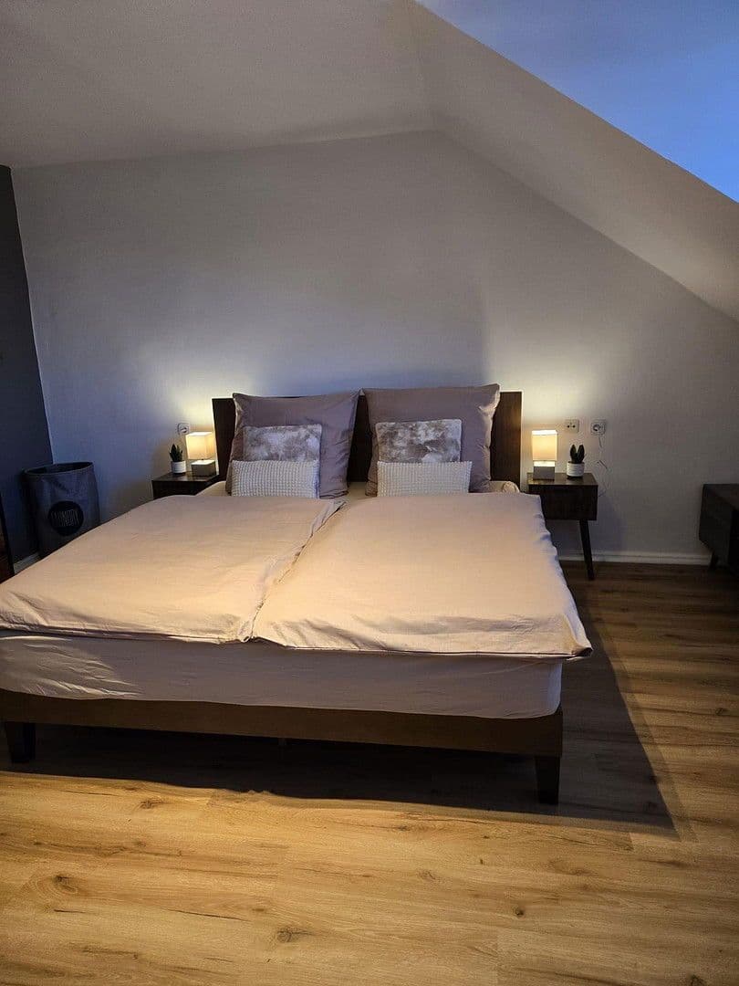 Prenájom bytu 3-izbový 100 m², Erlesmühle 1, Großheirath, Bavorsko Prenájom bytu 3-izbový 100 m², Erlesmühle 1, Großheirath, Bavorsko