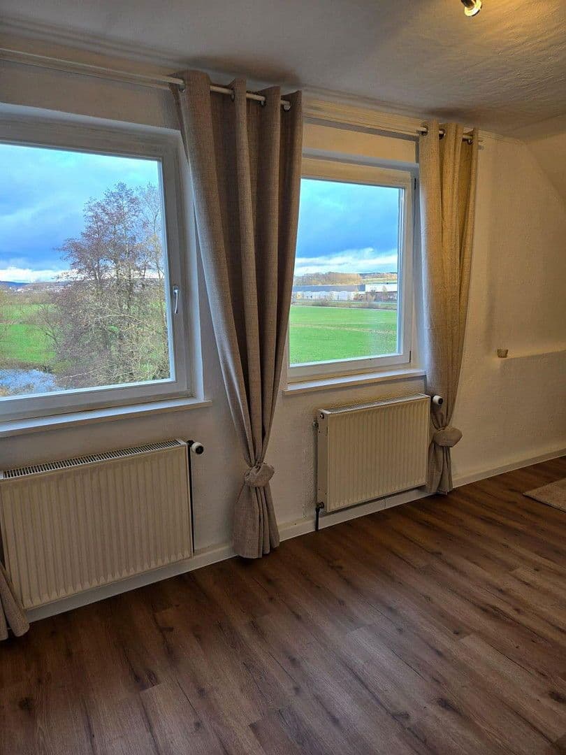 Prenájom bytu 3-izbový 100 m², Erlesmühle 1, Großheirath, Bavorsko Prenájom bytu 3-izbový 100 m², Erlesmühle 1, Großheirath, Bavorsko