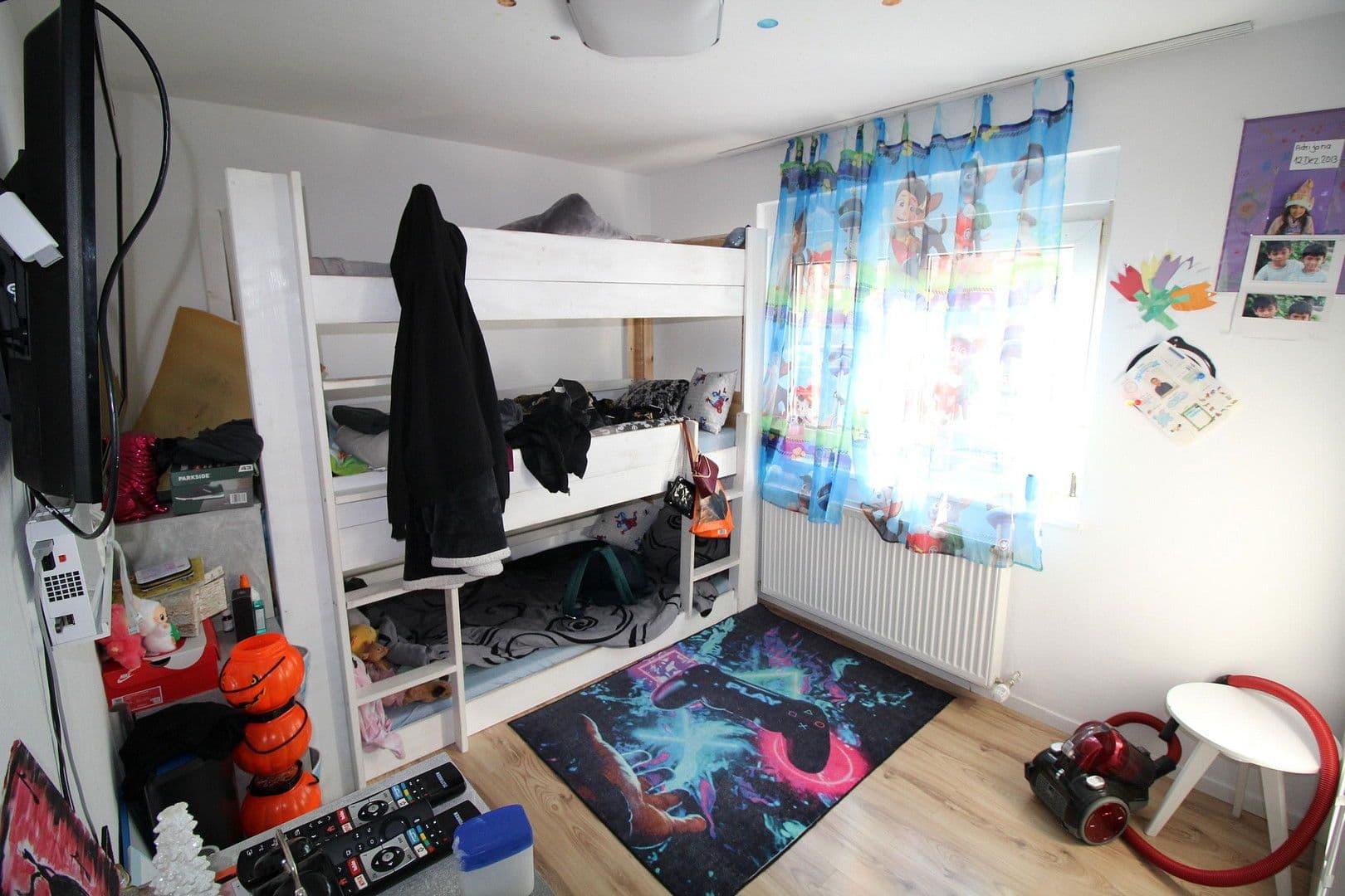 Predaj domu 148 m², pozemek 142 m², Stuttgart, Bádensko-Wurttembersko Predaj domu 148 m², pozemek 142 m², Stuttgart, Bádensko-Wurttembersko