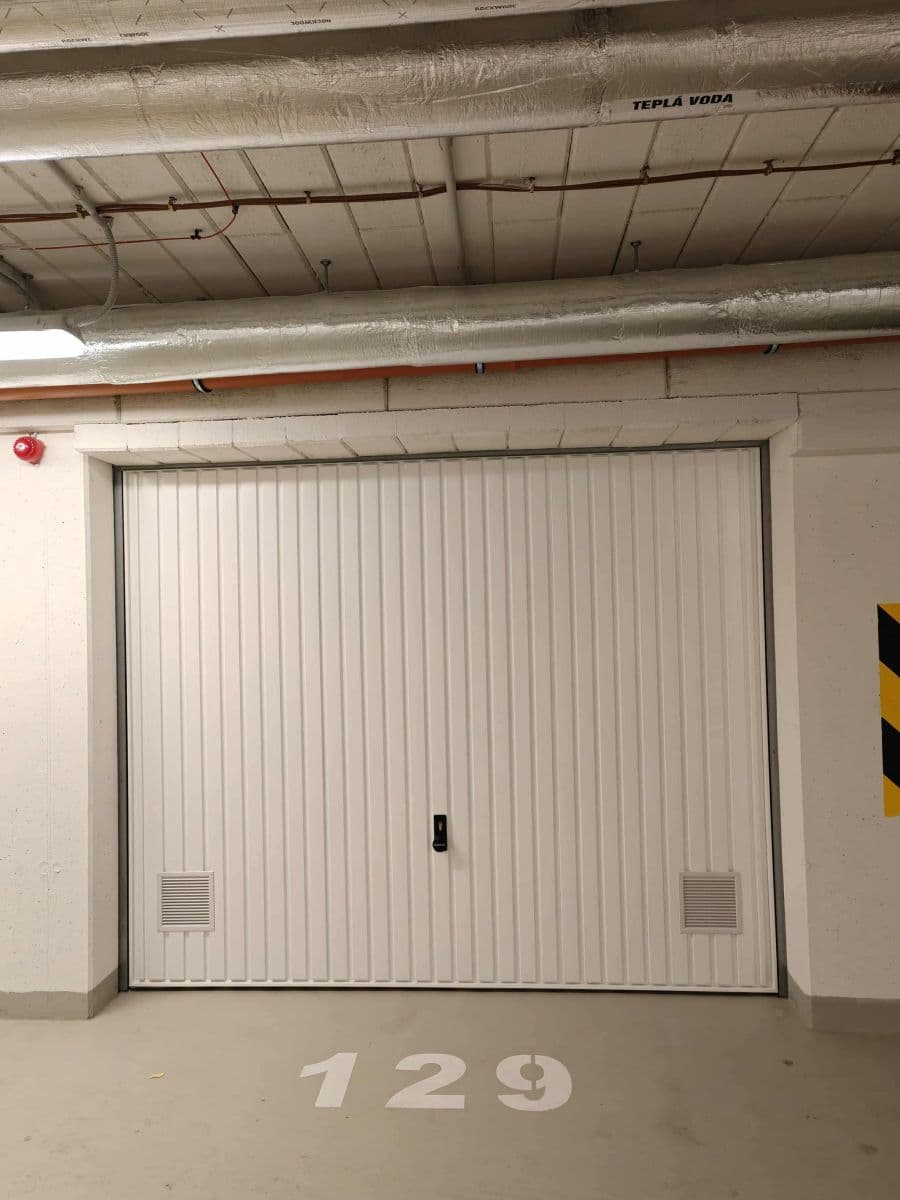 Prenájom bytu 77 m², Miloše Havla, Praha, Praha Prenájom bytu 77 m², Miloše Havla, Praha, Praha