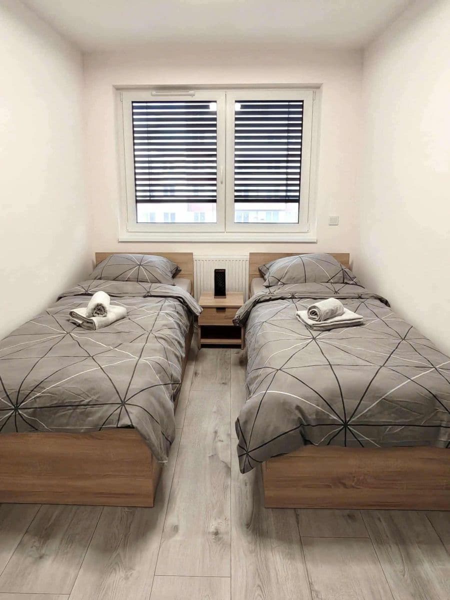 Prenájom bytu 77 m², Miloše Havla, Praha, Praha Prenájom bytu 77 m², Miloše Havla, Praha, Praha