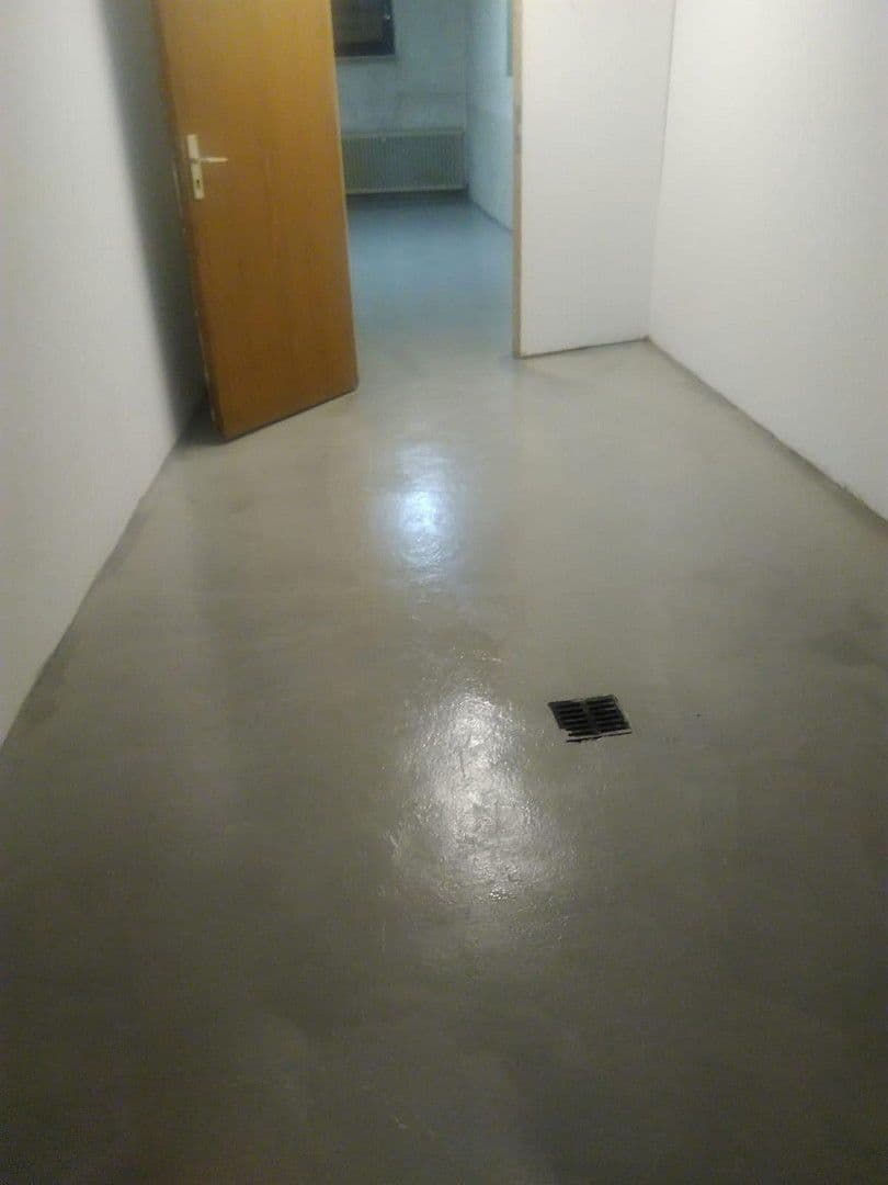 Prenájom nebytového priestoru 180 m², Treuchtlingen, Bavorsko Prenájom nebytového priestoru 180 m², Treuchtlingen, Bavorsko