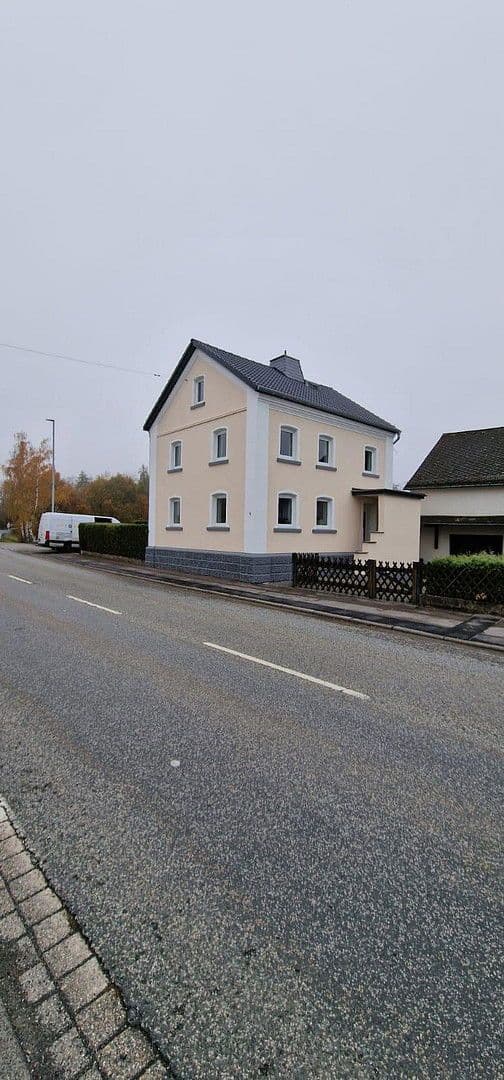 Prenájom domu 110 m², pozemek 900 m², Hohe Straße 1, Elz, Hesensko Prenájom domu 110 m², pozemek 900 m², Hohe Straße 1, Elz, Hesensko