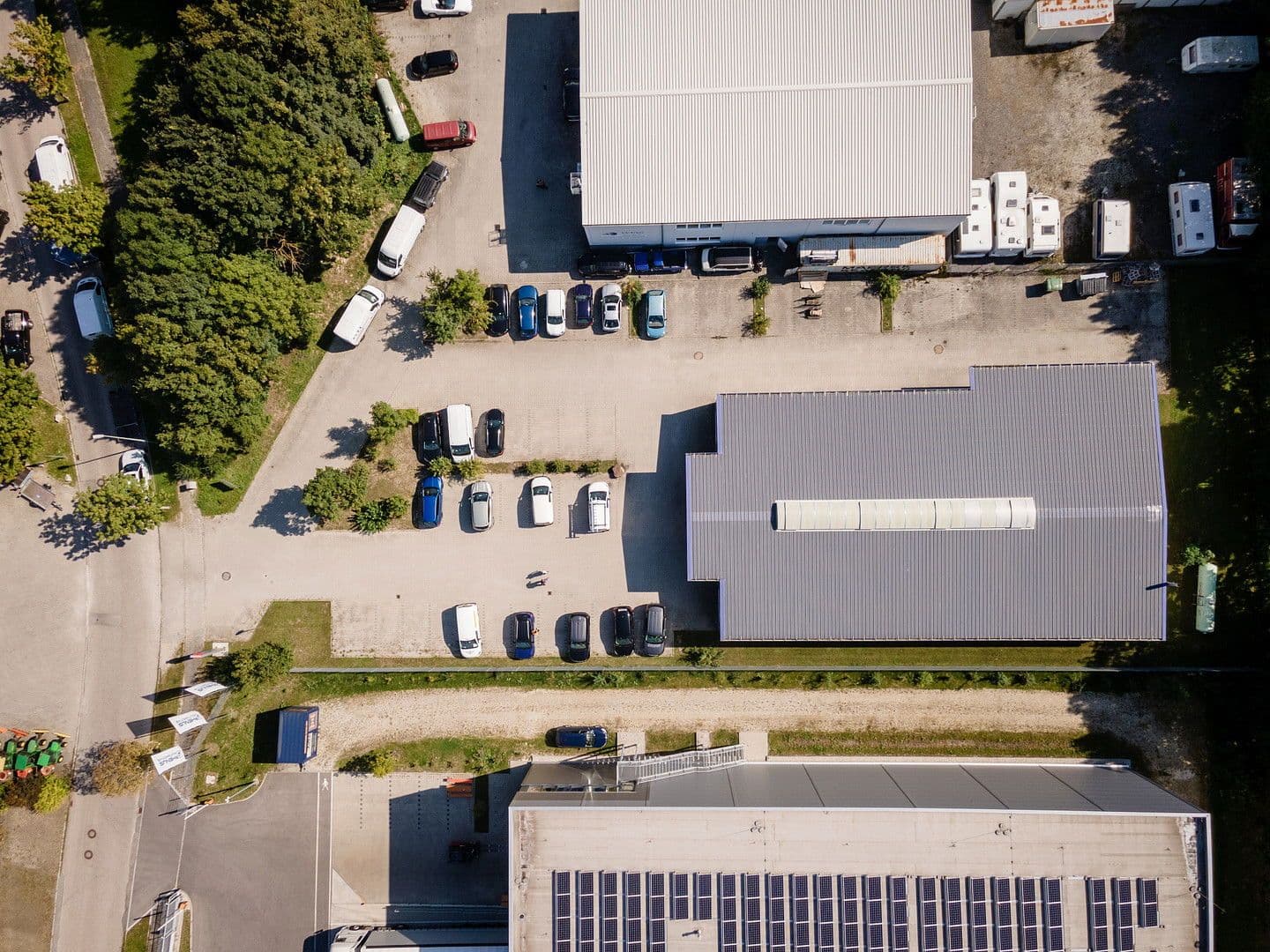 Predaj nebytového priestoru 2.646 m², Spörerau, Wang, Bavorsko Predaj nebytového priestoru 2.646 m², Spörerau, Wang, Bavorsko