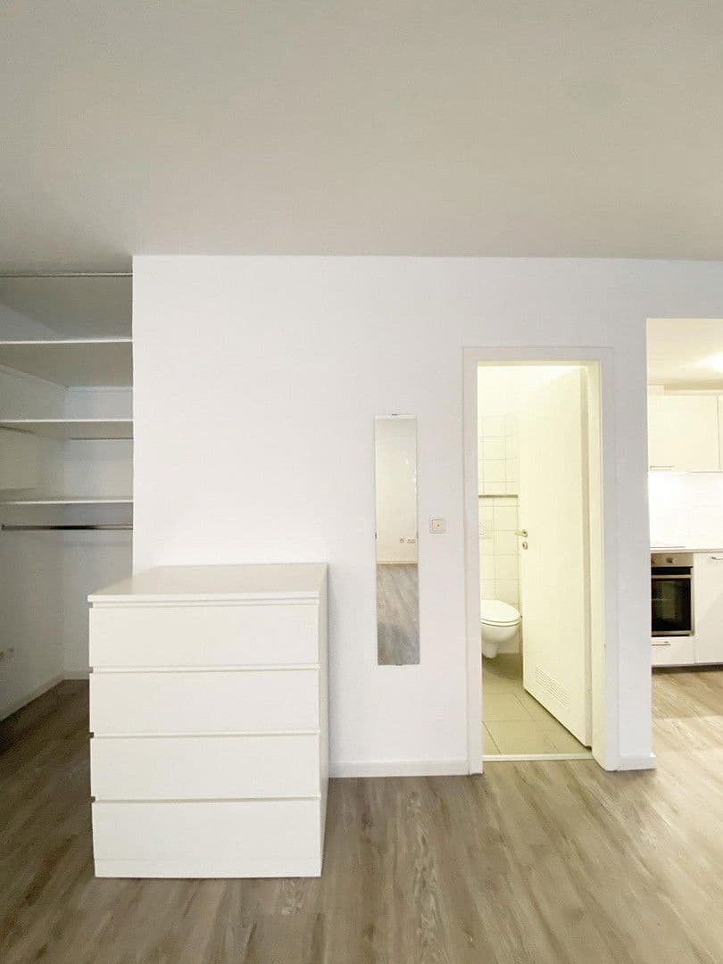 Predaj bytu 1-izbový 37 m², Köln, Severné Porýnie - Westfálsko Predaj bytu 1-izbový 37 m², Köln, Severné Porýnie - Westfálsko