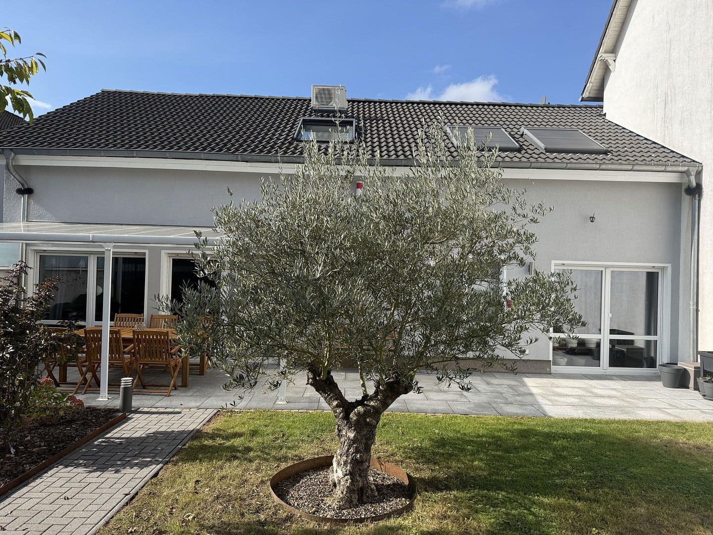 Predaj domu 189 m², pozemek 624 m², Wülfrath, Severné Porýnie - Westfálsko Predaj domu 189 m², pozemek 624 m², Wülfrath, Severné Porýnie - Westfálsko