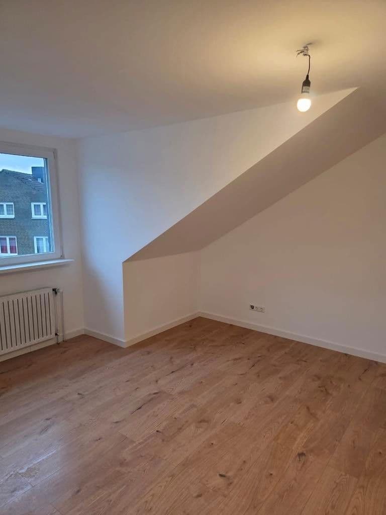 Predaj bytu 2-izbový 67 m², Klein-Eller 9, Düsseldorf, Severné Porýnie - Westfálsko Predaj bytu 2-izbový 67 m², Klein-Eller 9, Düsseldorf, Severné Porýnie - Westfálsko