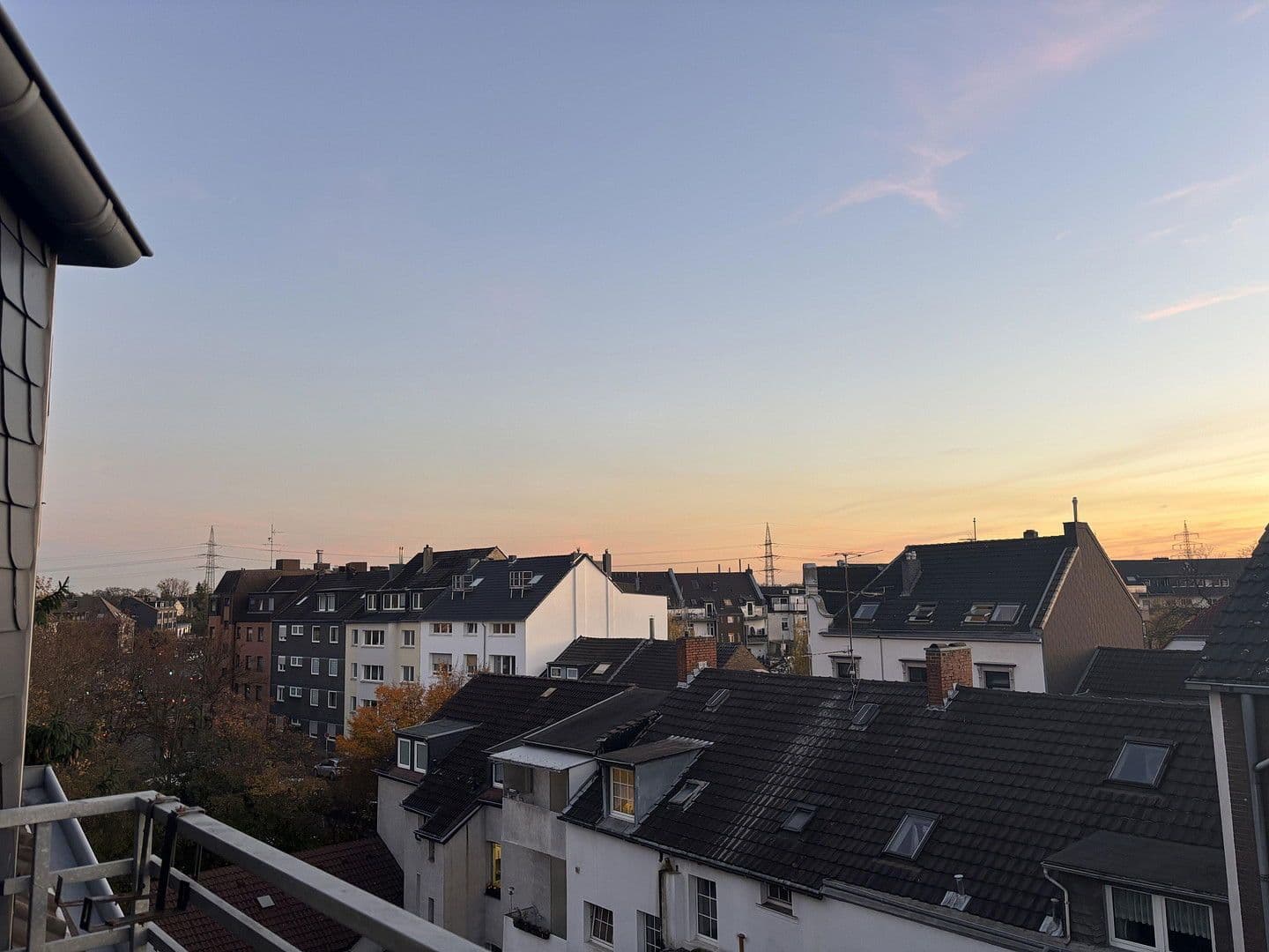 Predaj bytu 2-izbový 67 m², Klein-Eller 9, Düsseldorf, Severné Porýnie - Westfálsko Predaj bytu 2-izbový 67 m², Klein-Eller 9, Düsseldorf, Severné Porýnie - Westfálsko