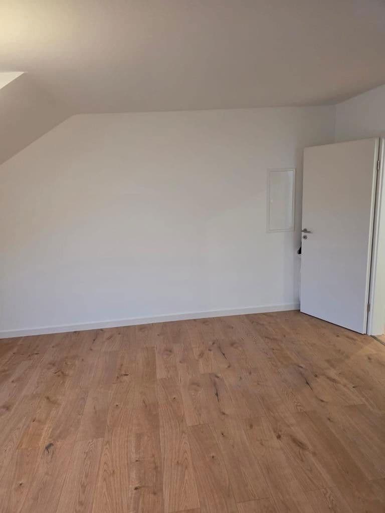 Predaj bytu 2-izbový 67 m², Klein-Eller 9, Düsseldorf, Severné Porýnie - Westfálsko Predaj bytu 2-izbový 67 m², Klein-Eller 9, Düsseldorf, Severné Porýnie - Westfálsko