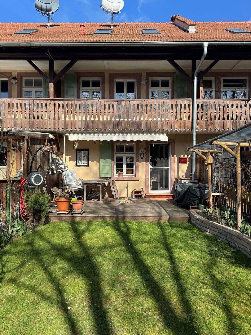 Predaj domu 127 m², pozemek 182 m², Mannheim, Bádensko-Wurttembersko Predaj domu 127 m², pozemek 182 m², Mannheim, Bádensko-Wurttembersko