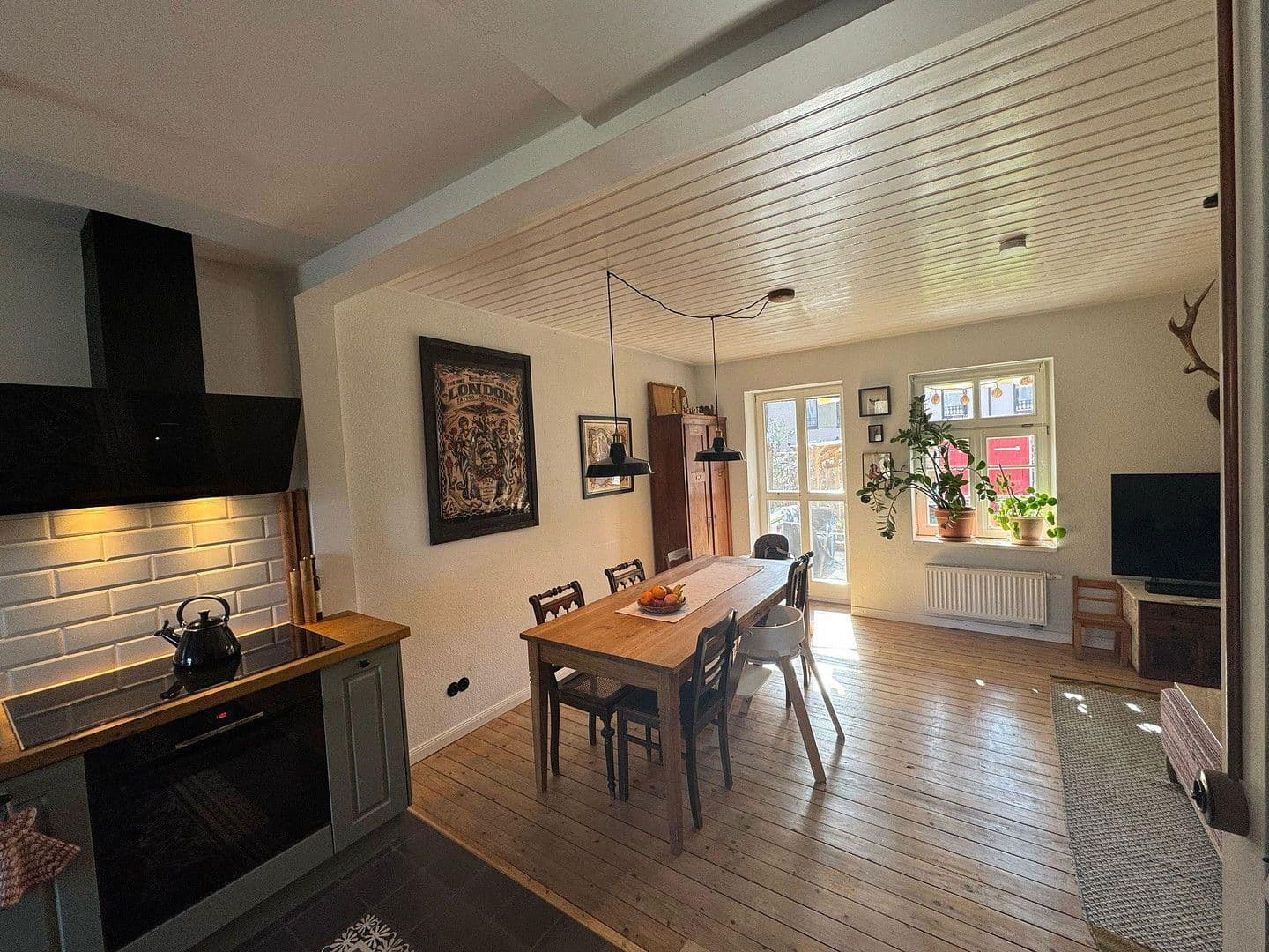 Predaj domu 127 m², pozemek 182 m², Mannheim, Bádensko-Wurttembersko Predaj domu 127 m², pozemek 182 m², Mannheim, Bádensko-Wurttembersko