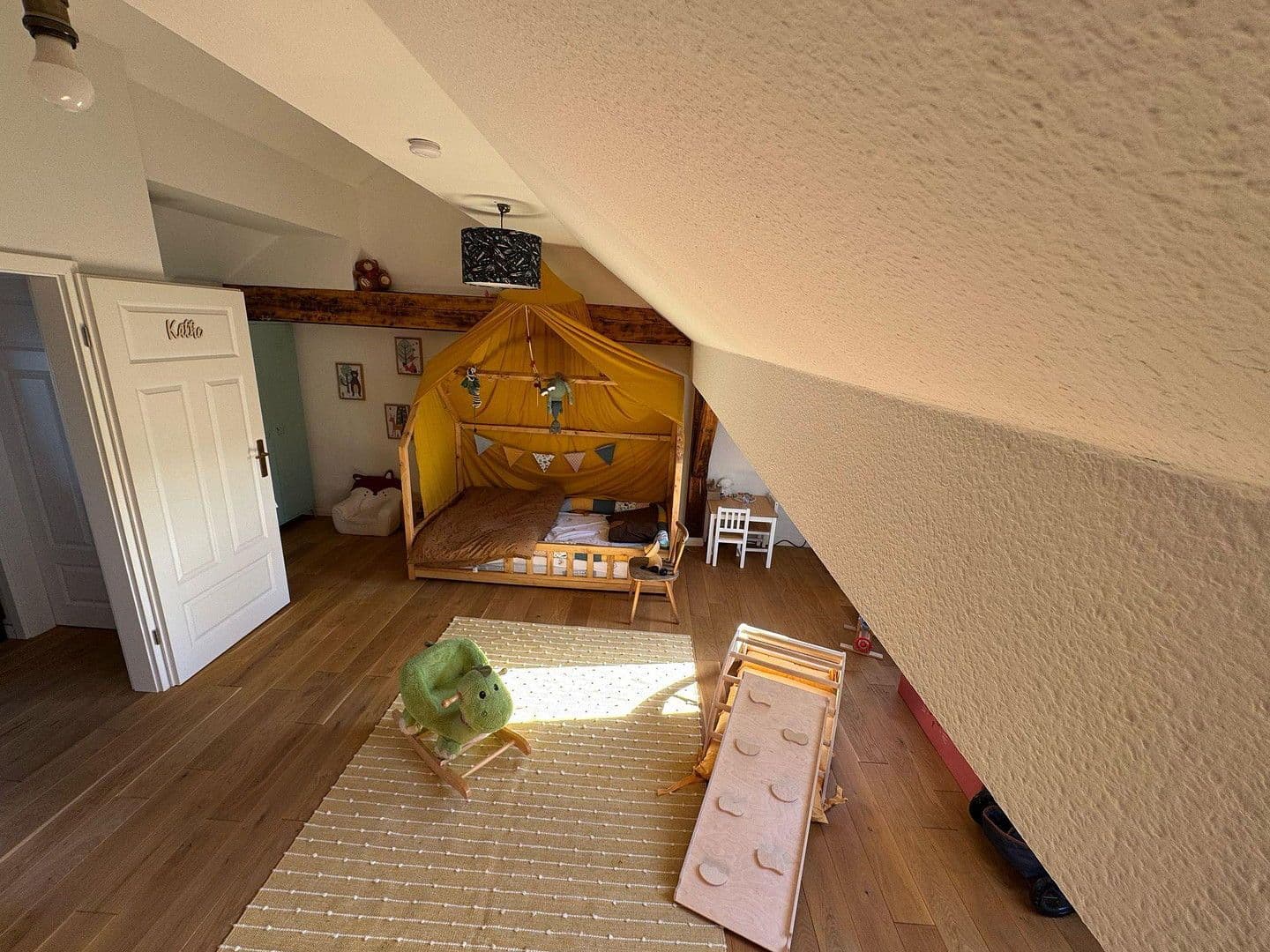 Predaj domu 127 m², pozemek 182 m², Mannheim, Bádensko-Wurttembersko Predaj domu 127 m², pozemek 182 m², Mannheim, Bádensko-Wurttembersko