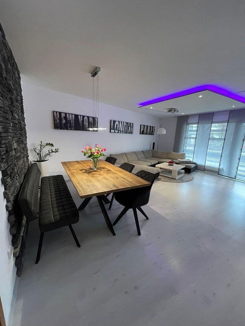 Predaj bytu 3-izbový 109 m², Drosselstrasse, 4, Schweinfurt, Bavorsko Predaj bytu 3-izbový 109 m², Drosselstrasse, 4, Schweinfurt, Bavorsko