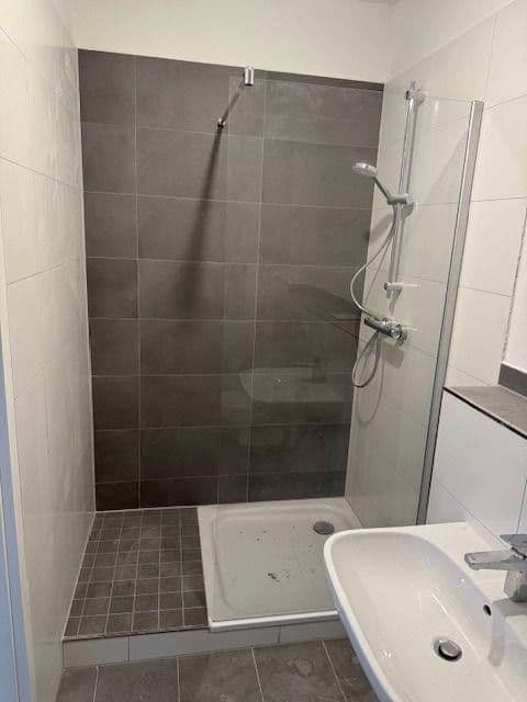 Prenájom domu 170 m², pozemek 1.500 m², Serlostraße 22c, Gladbeck, Severné Porýnie - Westfálsko Prenájom domu 170 m², pozemek 1.500 m², Serlostraße 22c, Gladbeck, Severné Porýnie - Westfálsko