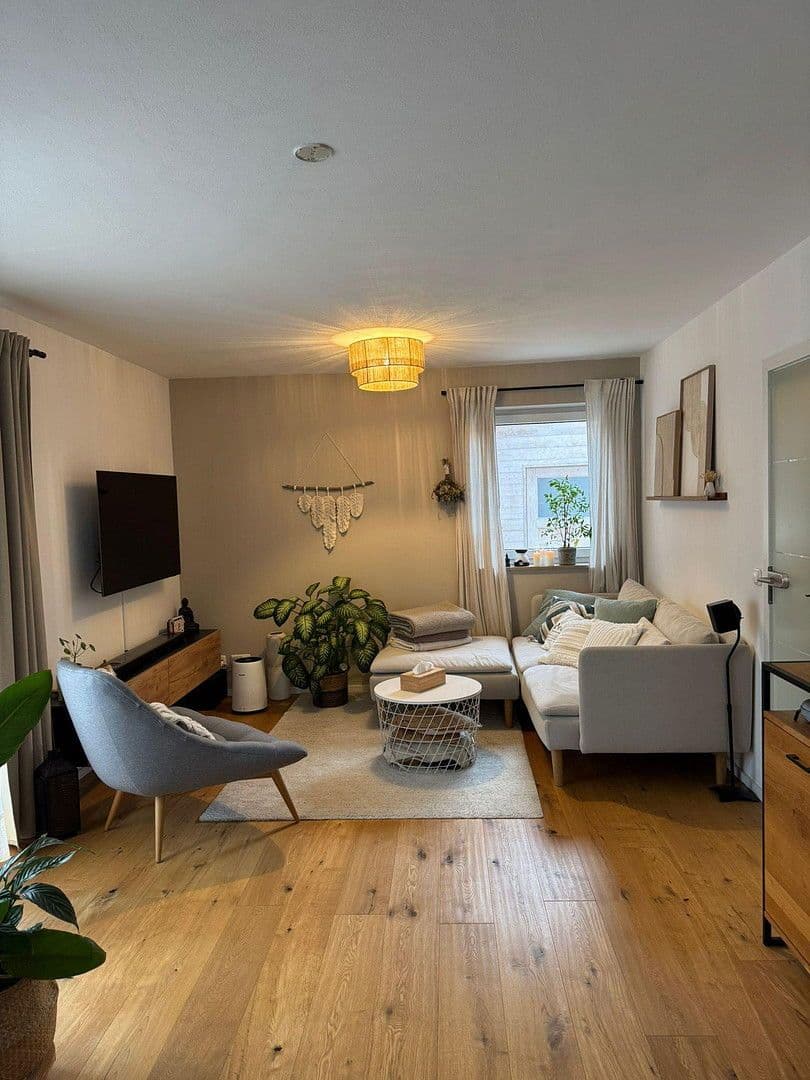 Predaj domu 112 m², pozemek 544 m², Meitingen, Bavorsko Predaj domu 112 m², pozemek 544 m², Meitingen, Bavorsko