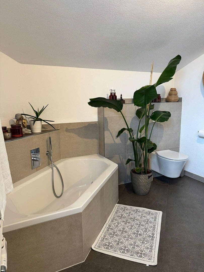 Predaj domu 112 m², pozemek 544 m², Meitingen, Bavorsko Predaj domu 112 m², pozemek 544 m², Meitingen, Bavorsko