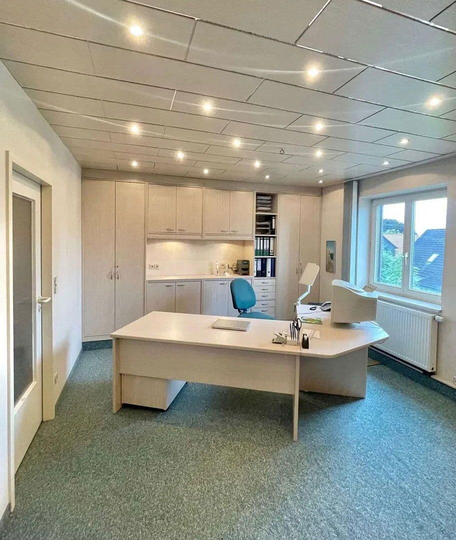 Predaj domu 250 m², pozemek 1.600 m², Aindling, Bavorsko Predaj domu 250 m², pozemek 1.600 m², Aindling, Bavorsko