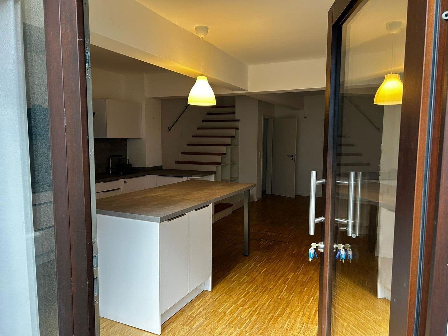 Predaj domu 1.063 m², pozemek 659 m², Bagelstraße 104, Düsseldorf, Severné Porýnie - Westfálsko Predaj domu 1.063 m², pozemek 659 m², Bagelstraße 104, Düsseldorf, Severné Porýnie - Westfálsko