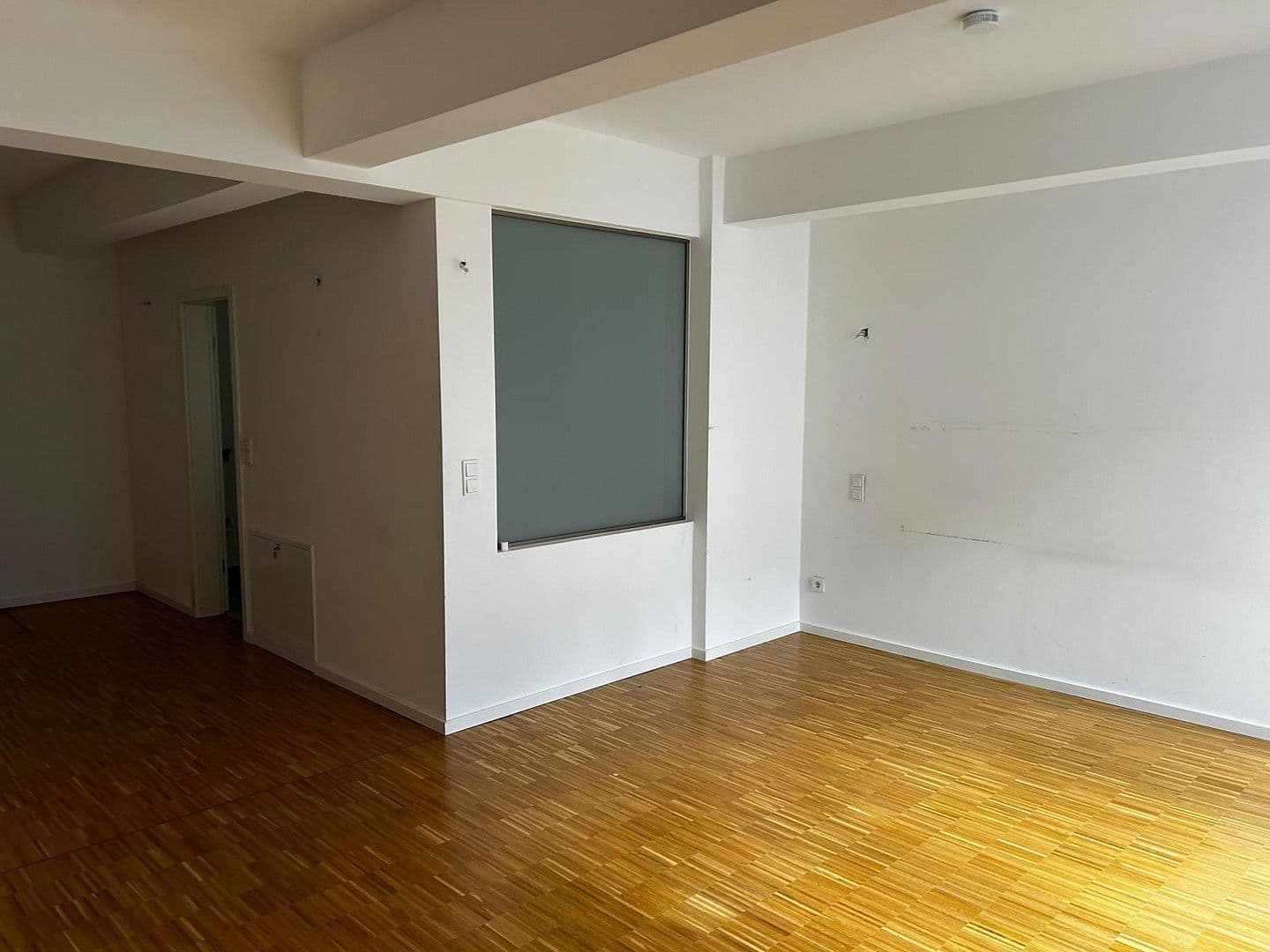 Predaj domu 1.063 m², pozemek 659 m², Bagelstraße 104, Düsseldorf, Severné Porýnie - Westfálsko Predaj domu 1.063 m², pozemek 659 m², Bagelstraße 104, Düsseldorf, Severné Porýnie - Westfálsko