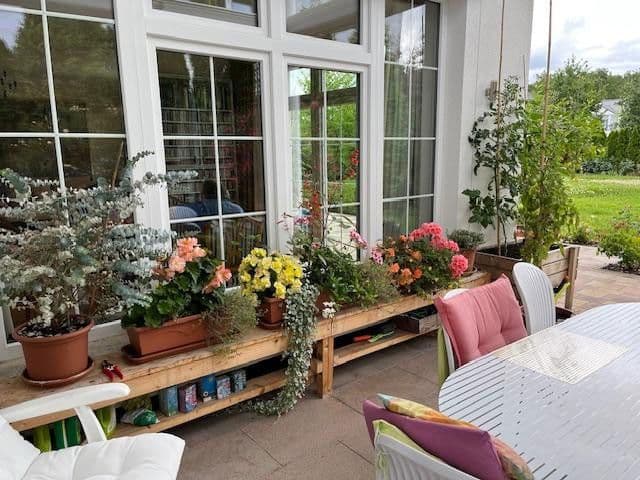 Predaj domu 265 m², pozemek 996 m², Potsdam Groß Glienicke zu Berlin, Brandenbursko Predaj domu 265 m², pozemek 996 m², Potsdam Groß Glienicke zu Berlin, Brandenbursko