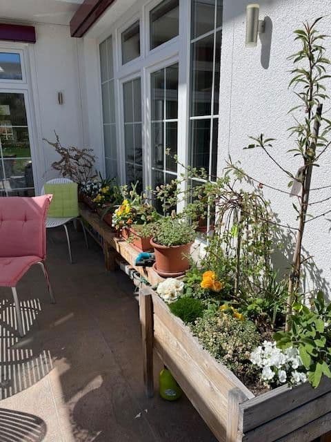 Predaj domu 265 m², pozemek 996 m², Potsdam Groß Glienicke zu Berlin, Brandenbursko Predaj domu 265 m², pozemek 996 m², Potsdam Groß Glienicke zu Berlin, Brandenbursko