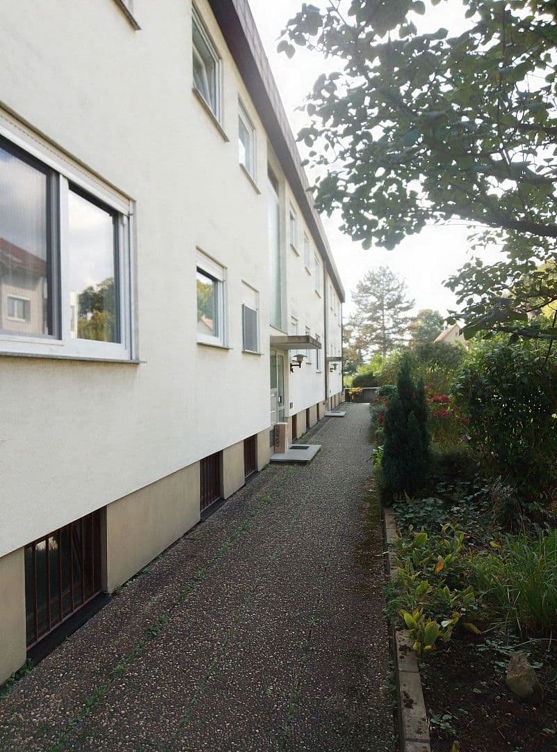 Predaj bytu 2-izbový 65 m², irisweg 10, Stuttgart (Bad Cannstatt), Bádensko-Wurttembersko Predaj bytu 2-izbový 65 m², irisweg 10, Stuttgart (Bad Cannstatt), Bádensko-Wurttembersko