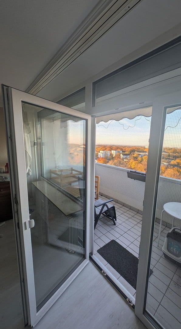 Prenájom bytu 2-izbový 88 m², Im Falkenhorst 8, Köln, Severné Porýnie - Westfálsko Prenájom bytu 2-izbový 88 m², Im Falkenhorst 8, Köln, Severné Porýnie - Westfálsko