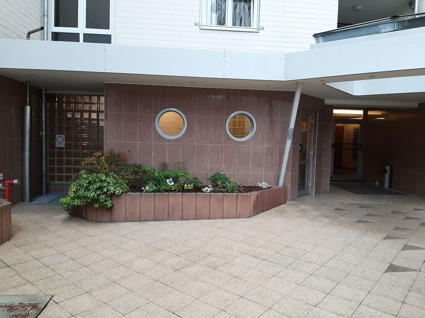 Prenájom bytu 2-izbový 88 m², Im Falkenhorst 8, Köln, Severné Porýnie - Westfálsko Prenájom bytu 2-izbový 88 m², Im Falkenhorst 8, Köln, Severné Porýnie - Westfálsko