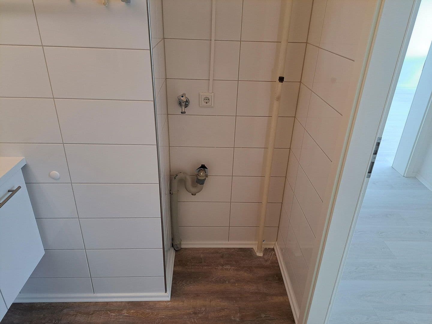 Prenájom bytu 2-izbový 88 m², Im Falkenhorst 8, Köln, Severné Porýnie - Westfálsko Prenájom bytu 2-izbový 88 m², Im Falkenhorst 8, Köln, Severné Porýnie - Westfálsko