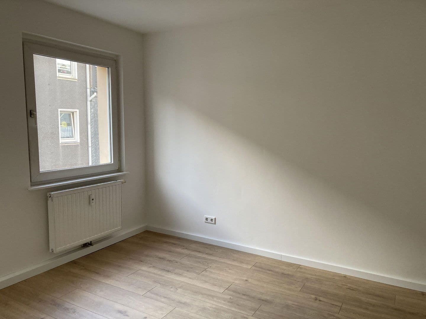 Prenájom bytu 2-izbový 49 m², Ziegelstr. 21, Wuppertal, Severné Porýnie - Westfálsko Prenájom bytu 2-izbový 49 m², Ziegelstr. 21, Wuppertal, Severné Porýnie - Westfálsko
