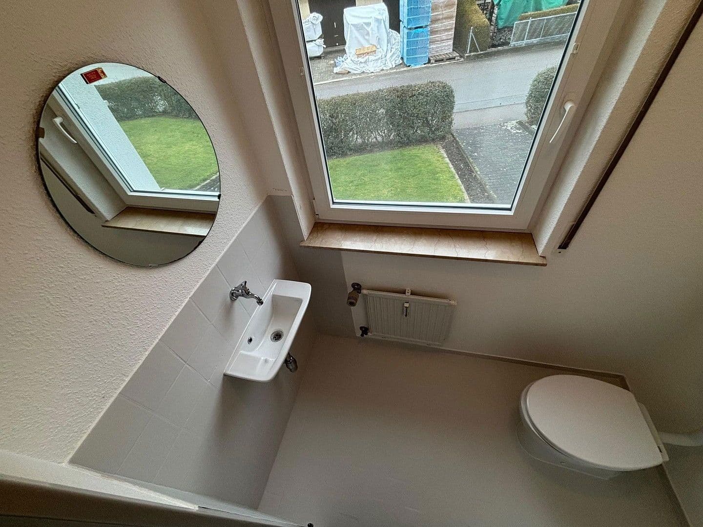 Prenájom bytu 5-izbový 131 m², Mietingen, Bádensko-Wurttembersko Prenájom bytu 5-izbový 131 m², Mietingen, Bádensko-Wurttembersko